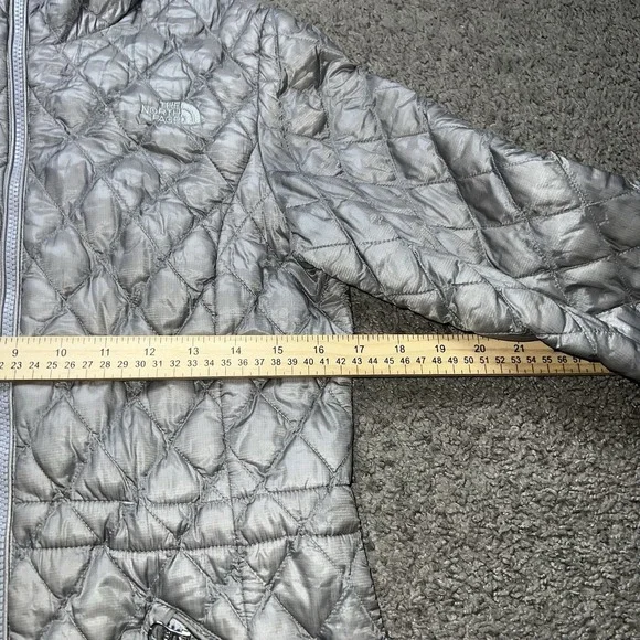 The North Face Jacket Women's Size Small Gray Thermoball Parka Puffer Hood - Picture 5 of 6